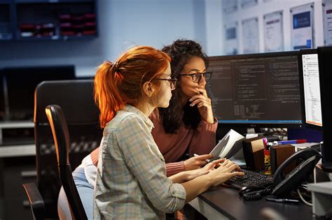 Amdocs digital network transformation communications.